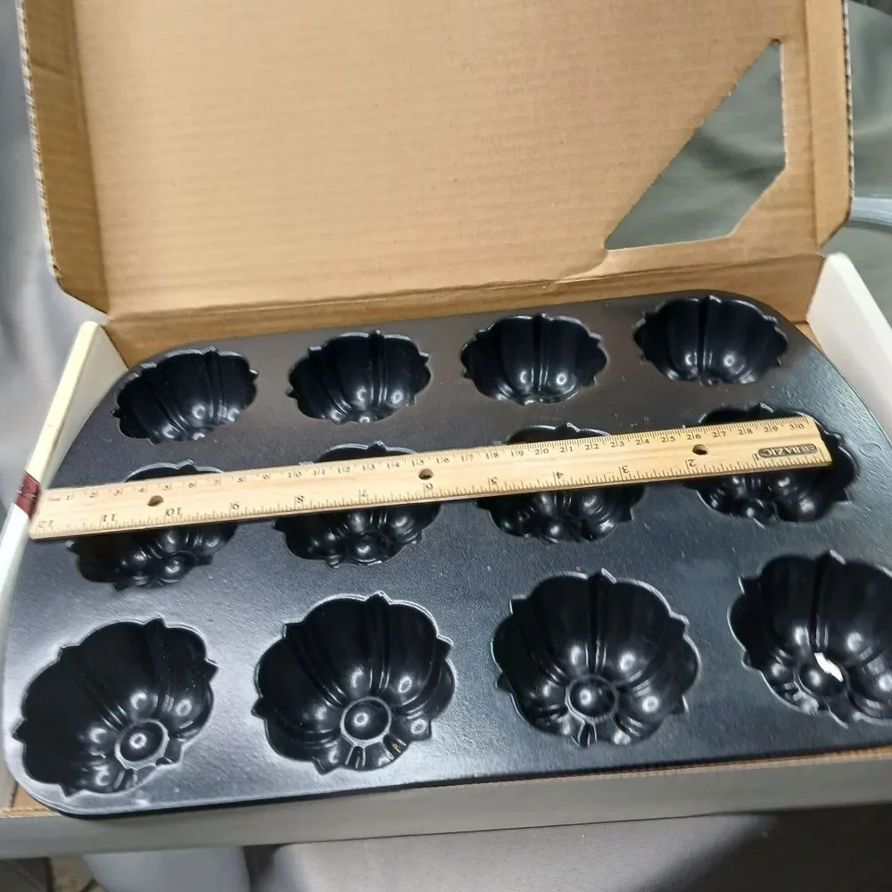 Nordic Ware Hardcoat Professional Non-Stick Bundt Mini Muffin Pan Cast Aluminium